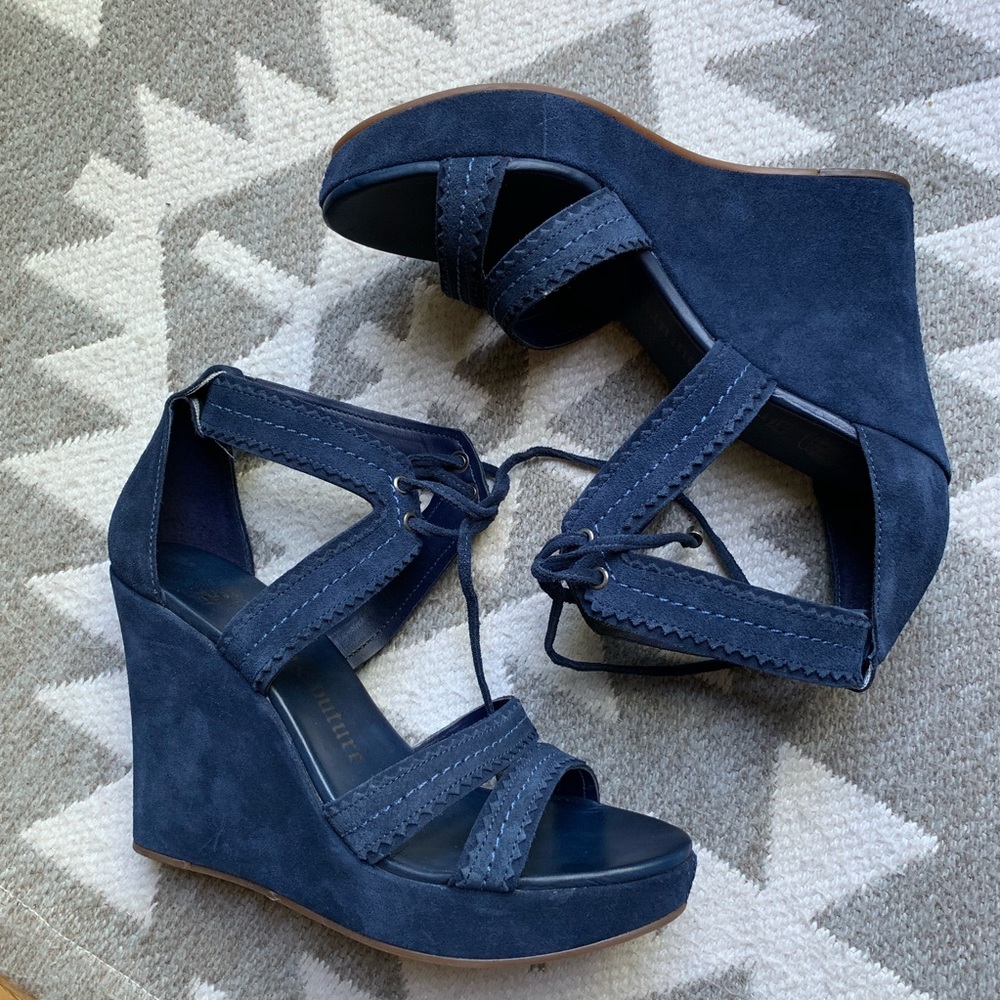 Juicy Couture Navy Suede Platform Suede Sandal